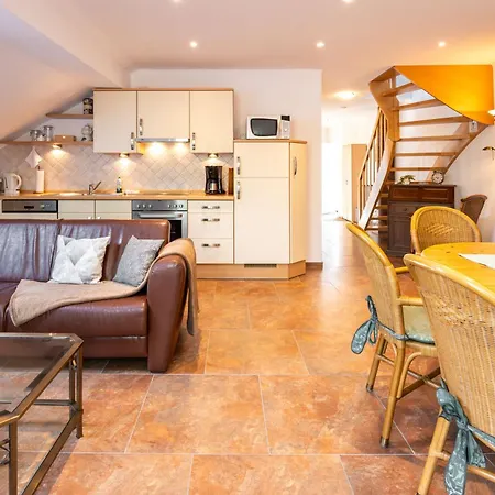 Apartment Birken Allee, 35181