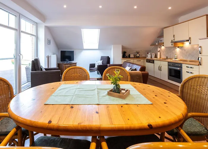 Birken Allee, 35181 *